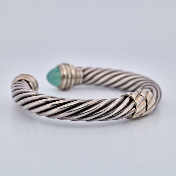 David Yurman Dyed Chalcedony & Diamond Cable Hinged Cuff Bracelet, Sterling Silv - Picture 4 of 12